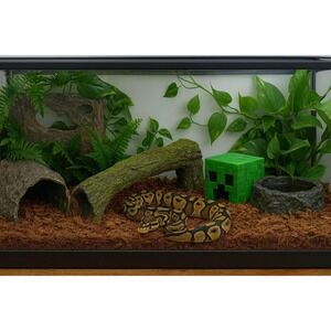 Pixel Creeper Reptile Hide | Gaming Terrarium Decor | Snake Gecko Enclosure Cave